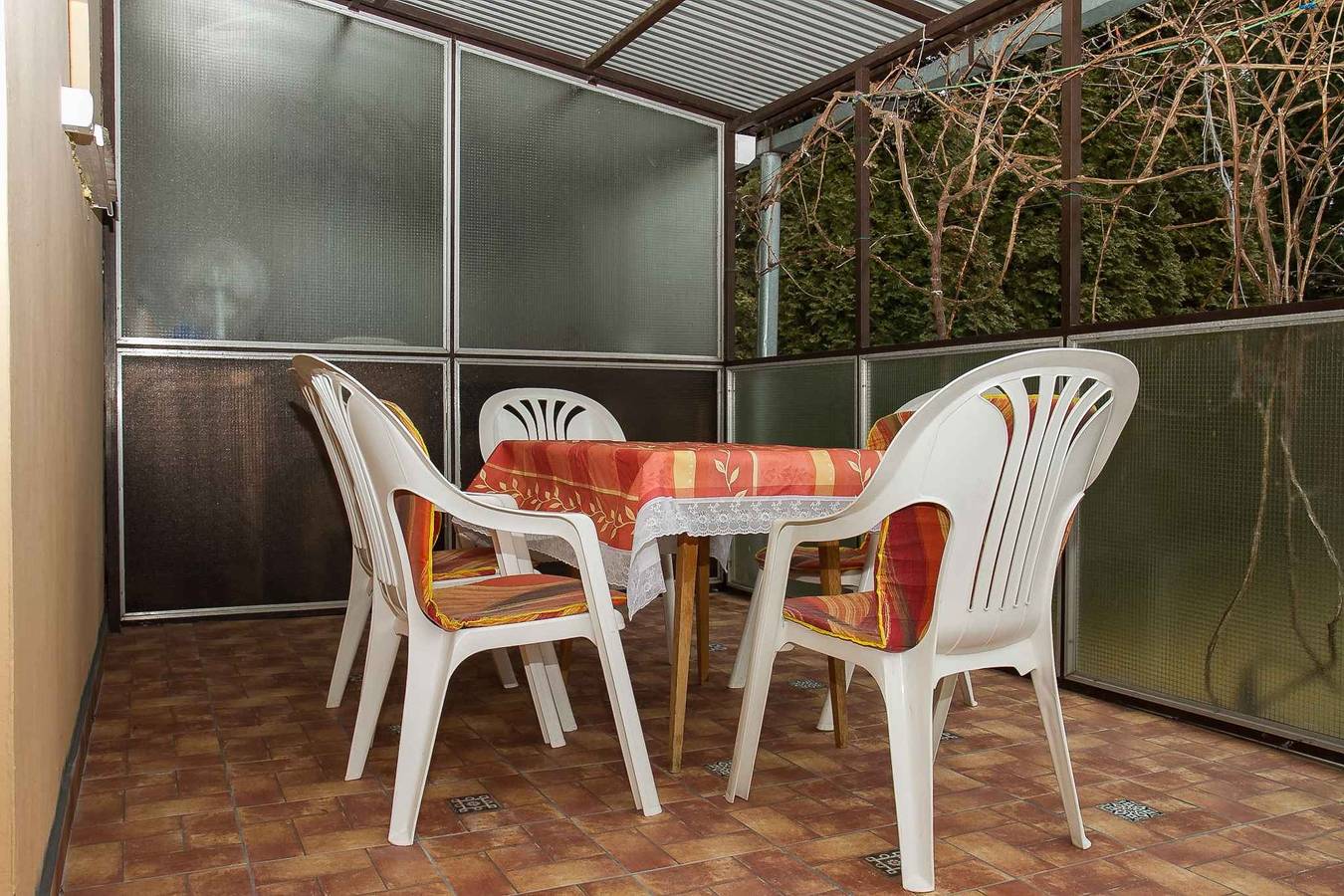 Ferienhaus nyugodt környéken  in Balatonmariafürdö, Plattensee Südufer