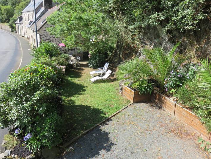 Maison confortable à Ploëzal avec jardin et terrasse in Ploëzal, Région de Guingamp