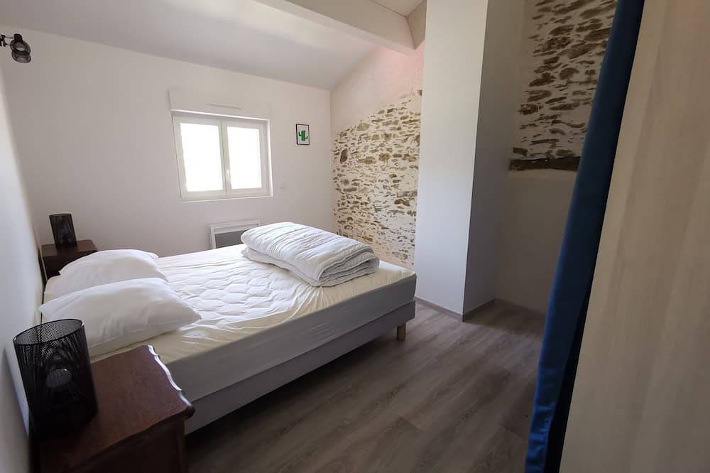 Gite Grande marée - house for 6 to 8 people, close to beaches and shops in Saint-Michel-Chef-Chef, Côte de Jade