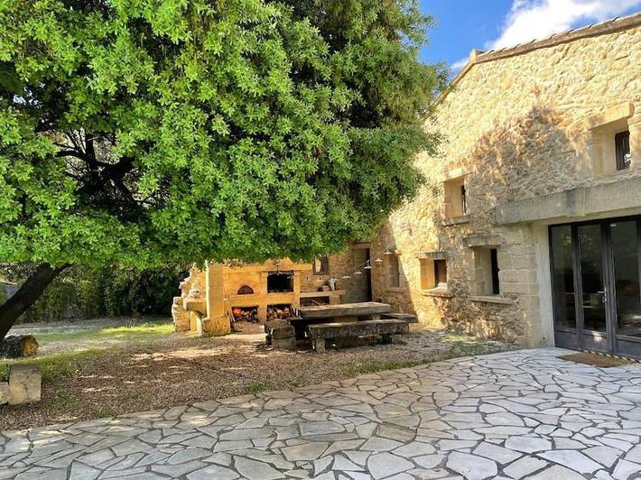 Location de vacances pour 11 personnes, avec piscine et jardin à Rognes - 2