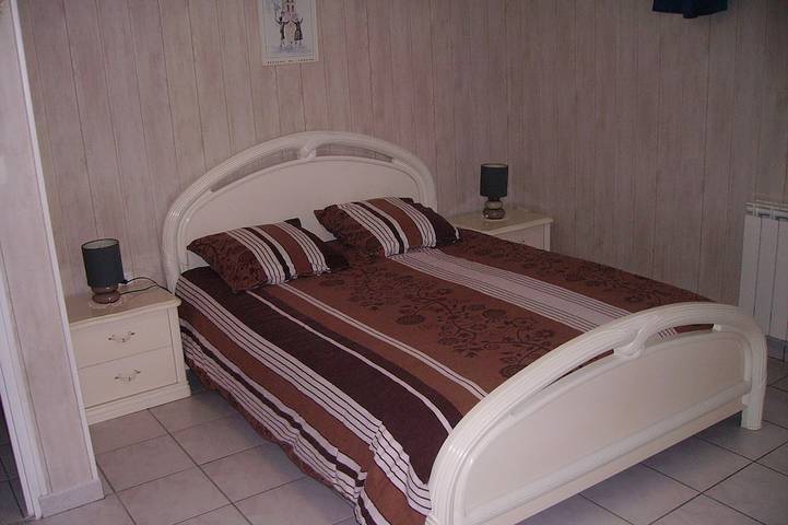 Gîte pour 4 personnes, animaux acceptés à Breuillet - 2