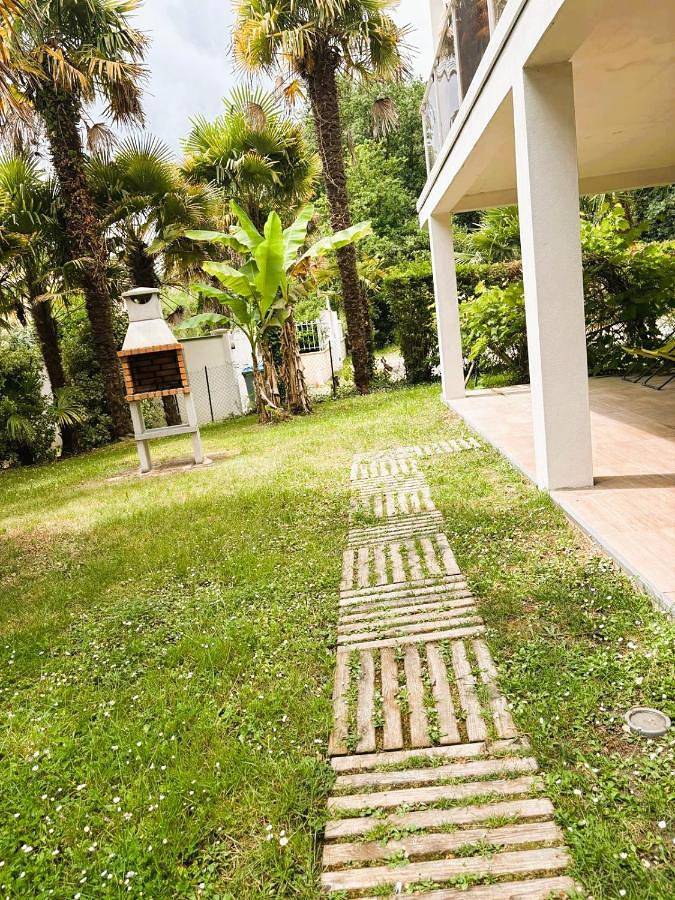 Appartement de vacances pour 5 personnes, avec jardin et vue