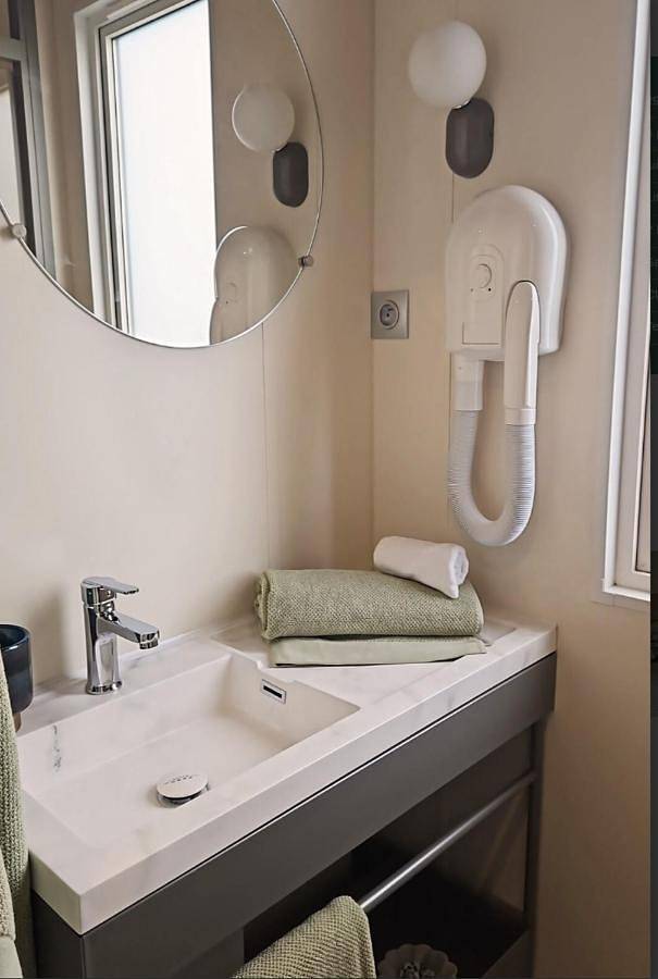 Camping für 4 Personen, mit Garten und Pool in Porto-Vecchio - 3