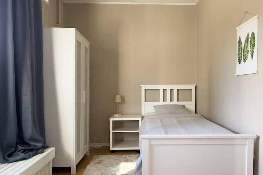 Ganze Wohnung, 3-bedroom apartment - free Wi-Fi and parking -Ap.2\n in Bottenwiek