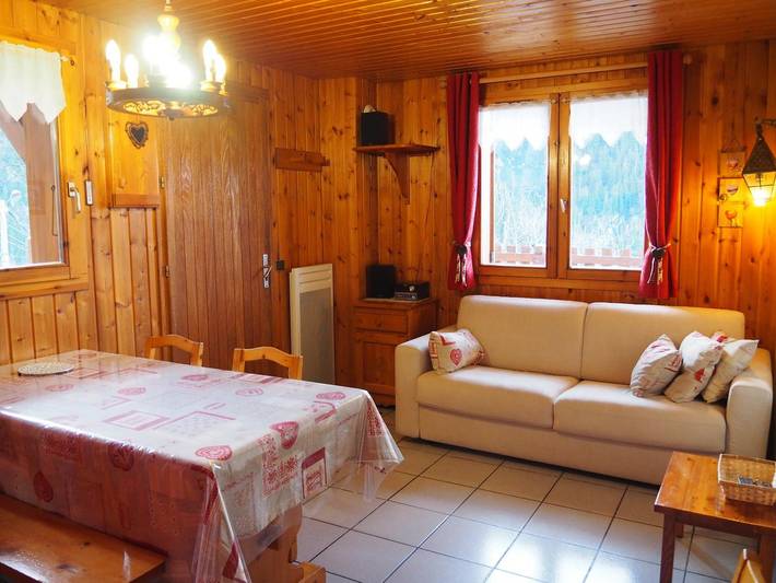 Gîte pour 4 personnes, avec terrasse, animaux acceptés à Peisey-Nancroix - 2