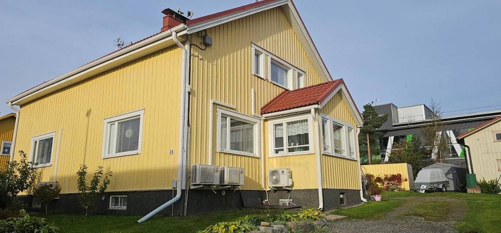 Appartement de vacances pour 3 personnes, avec balcon ainsi que jacuzzi et sauna