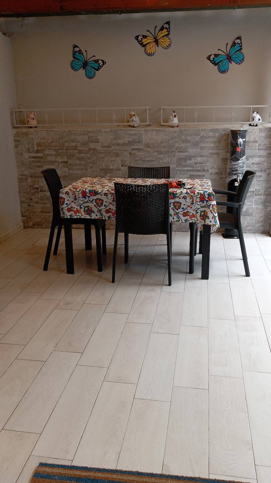 Entire apartment, Apartment 'Blue House' with Private Terrace, Wi-Fi and Air Conditioning in Follonica, Etruscan Coast