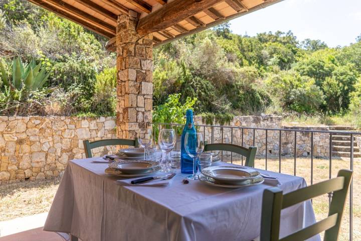 Ferienhaus für 4 Personen, mit Terrasse und Garten in Porto Azzurro - 4
