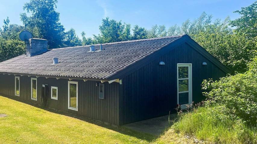 Ferienhaus für 7 Personen, mit Terrasse in Bratten