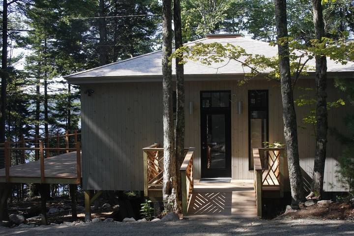 Cabin for 5 people, with balcony in Acadia National Park