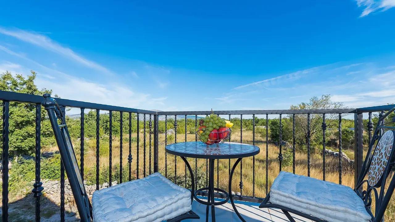 Ferienhaus für 8 Personen (110 m²) in Bogatić in Dalmatinisches Zagora