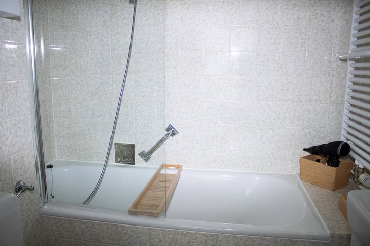 Hütte für 4 Personen, mit Balkon und Balkon/Terrasse in Winterberg - 2