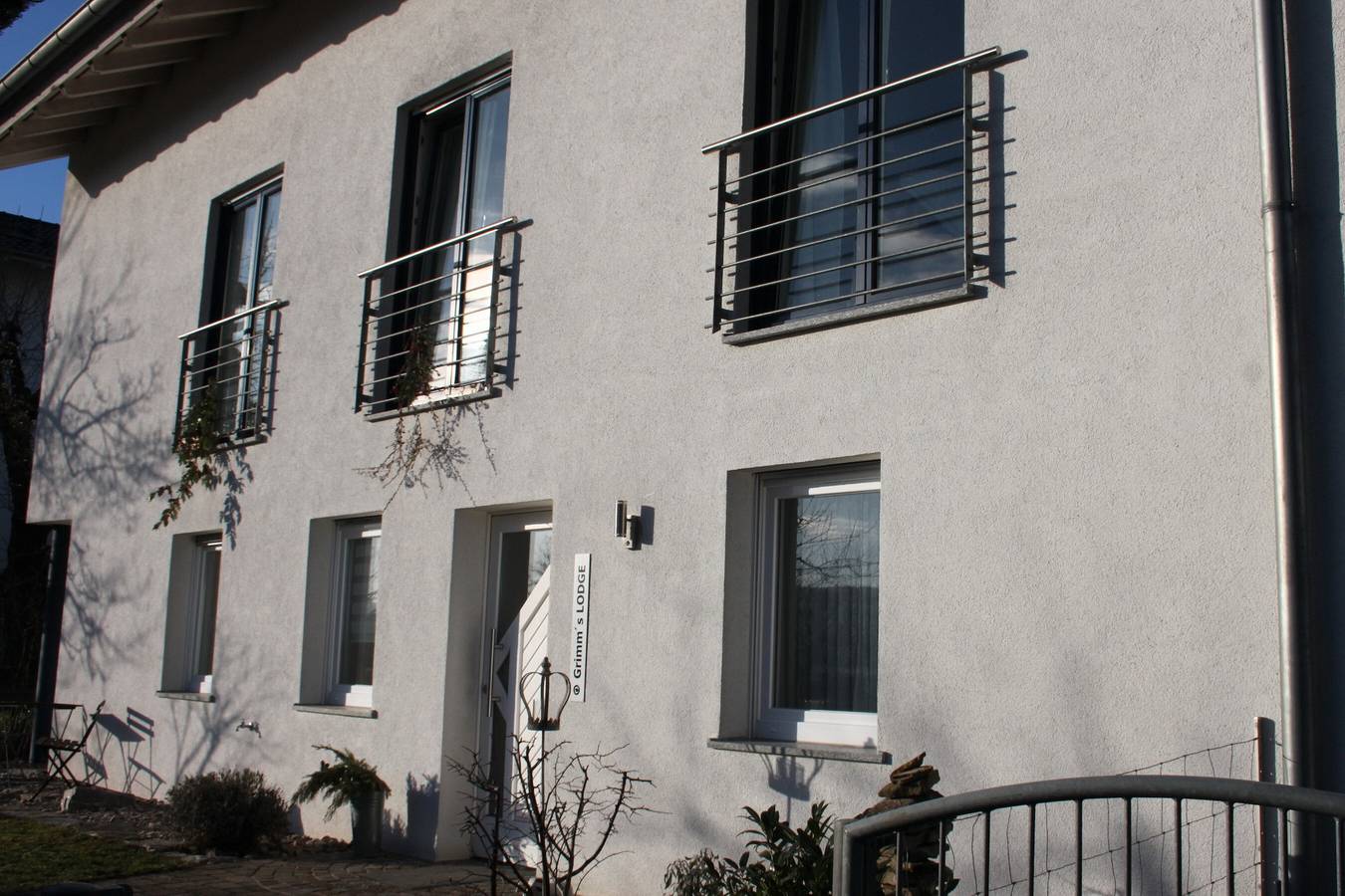 Ganze Ferienwohnung, Grimm's Lodge - 1-Raum-Apartment in Lörrach, Südschwarzwald