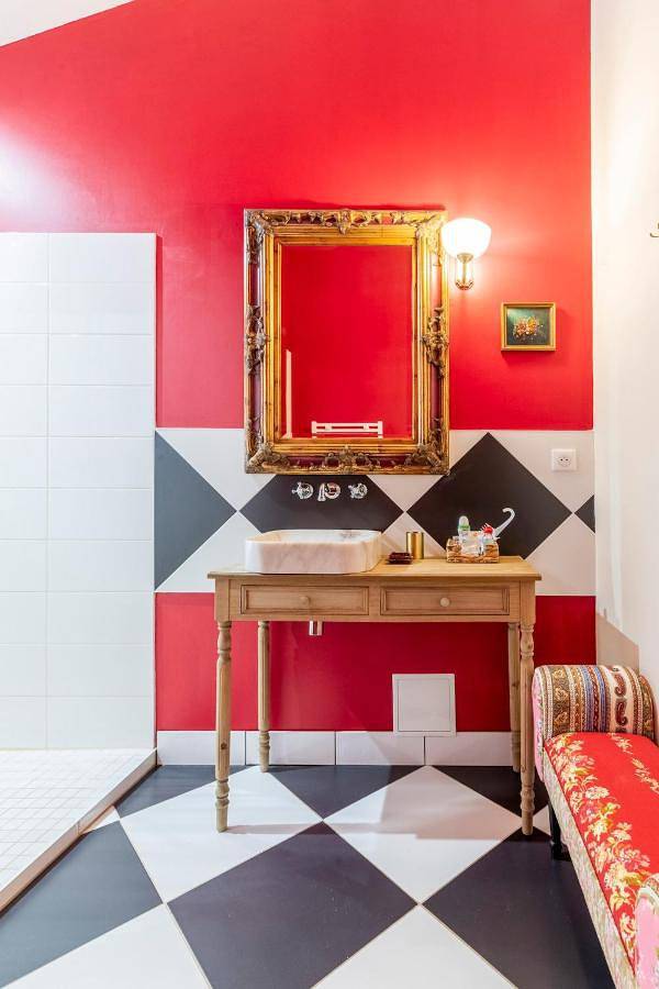 Location de vacances pour 2 personnes, avec jardin ainsi que vue et piscine dans La Magdelaine-sur-Tarn - 4