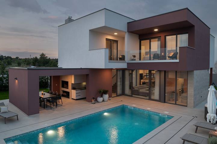 Holiday rental for 10 people, with Balcony/Terrace and Garden as well as Pool and Sauna in Zadar