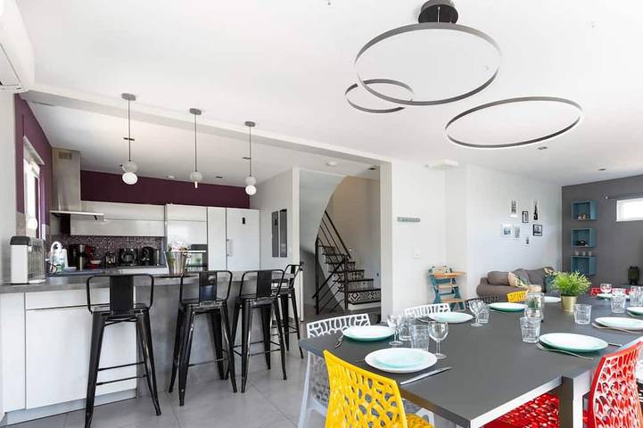 Location de vacances pour 15 personnes, avec sauna ainsi que jacuzzi et jardin, animaux acceptés dans Hurtigheim