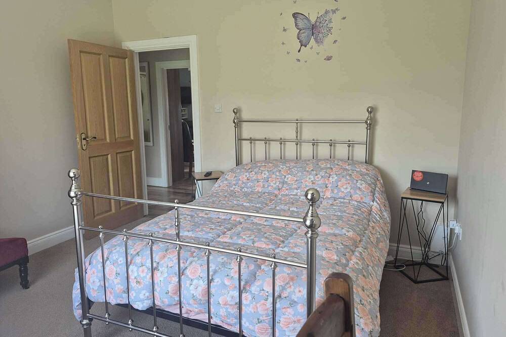 Nora's Cottage Mullagh, Kells - Sleeps 5 in County Cavan