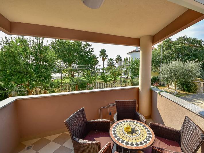 Ferienwohnung für 6 Personen, mit Terrasse und Garten in Bibinje - 3