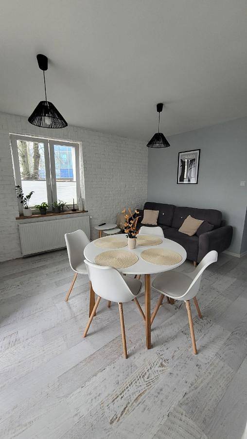 Apartament wakacyjny dla 4 osób, z balkon w Konin
