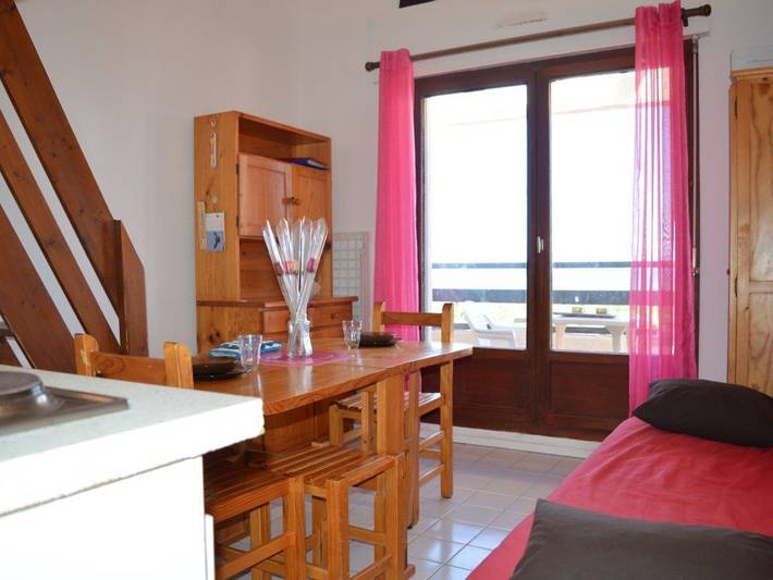 Gîte pour 6 personnes, avec piscine à Saint-Cyprien - 2