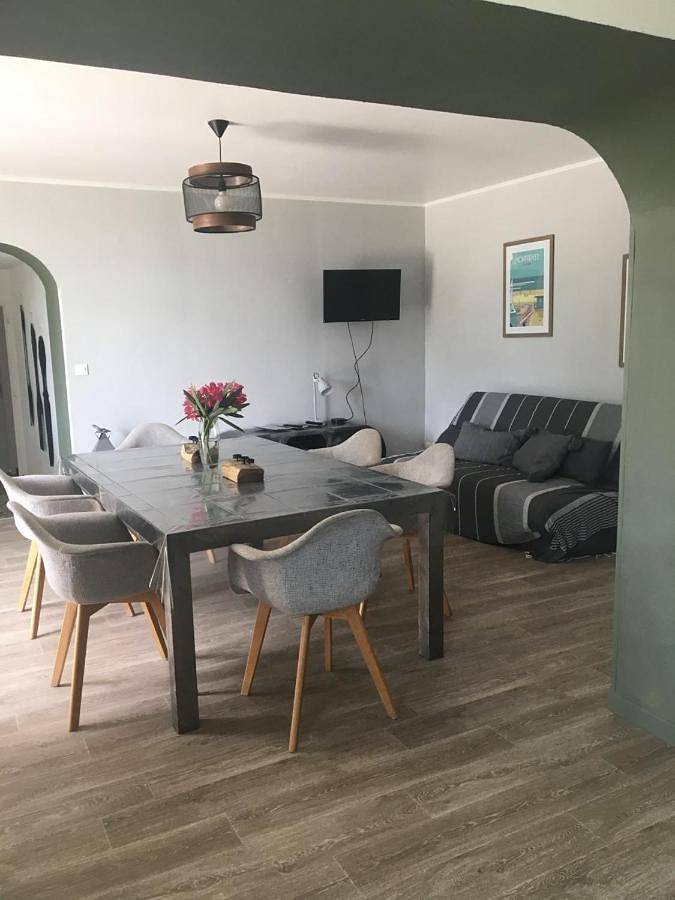 Location de vacances pour 8 personnes, avec sauna et piscine ainsi que jacuzzi et jardin à Bégadan - 2