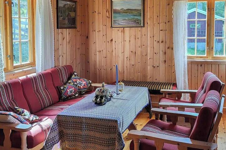 Authentische Hütte auf einem wunderschönen Grundstück in Sør-Fron