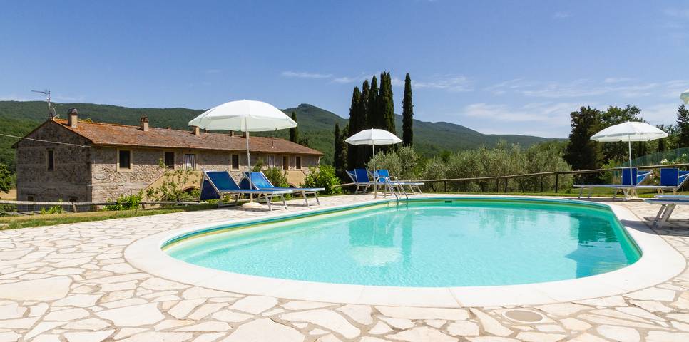 Agriturismo per 3 persone, con giardino e panorama nonché terrazza in Pisa e dintorni