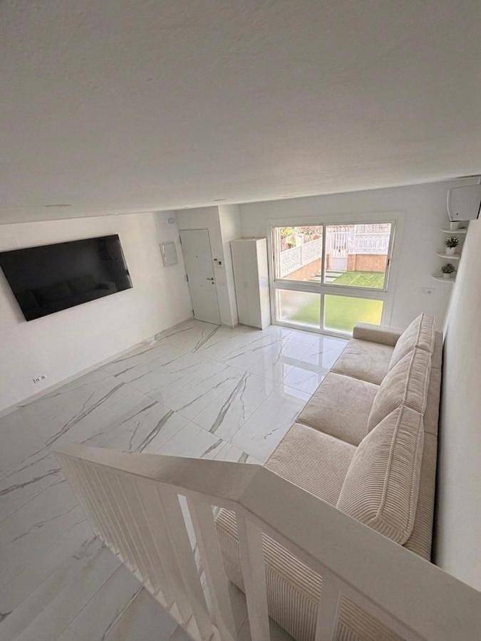 Casa rural para 5 personas, con Balcón y Terraza además de Jardín y Vistas en Cunit - 2