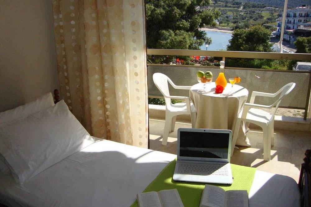 Zweibettzimmer vor dem Strand von Agia Marina in Agia Marina (Attika), Ägina
