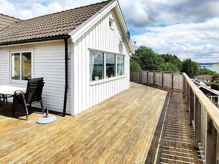 Feriehus for 4 personer, med Balkong og Terrasse i Bohuslän