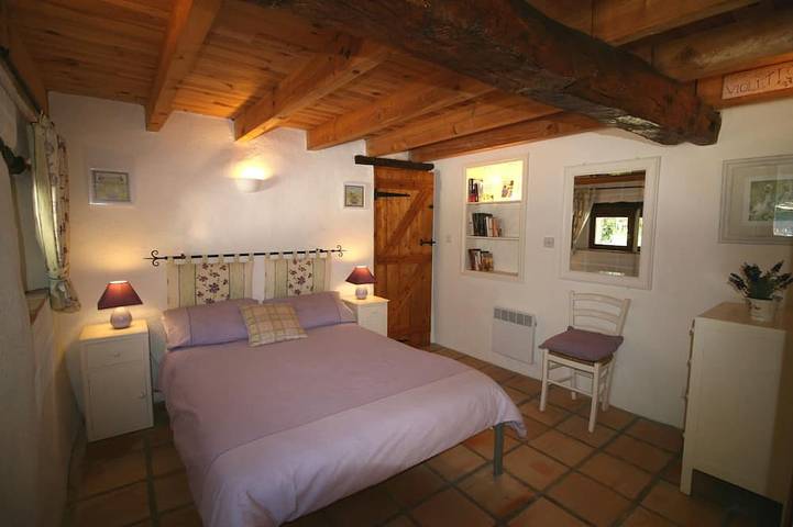 Gîte pour 6 personnes, avec jardin à Juignac - 3