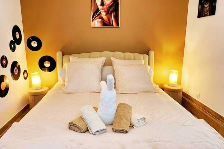 Chambre d’hôte pour 2 personnes, avec jacuzzi dans Nièvre