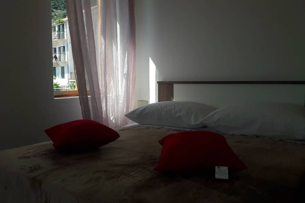 Hel leilighet, Leilighet Anka´s Beach Komiza in Komiza, Split-Dalmatia