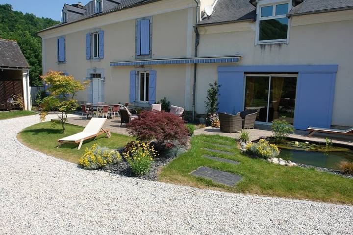 Chambre d’hôte pour 2 personnes, avec jacuzzi ainsi que sauna et jardin dans les Hautes-Pyrénées - 2