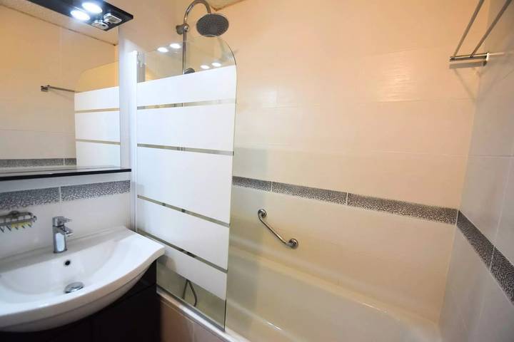 Apartamento entero, 2 estancias 4 pers - Los Gentians - Villages Plain - Clase 3*- Wifi in Plagne Villages, La Plagne-Tarentaise
