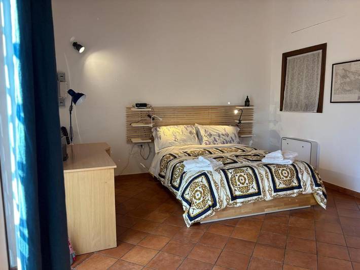 Location de vacances pour 4 personnes, avec vue ainsi que terrasse et piscine dans Puntalazzo - 2