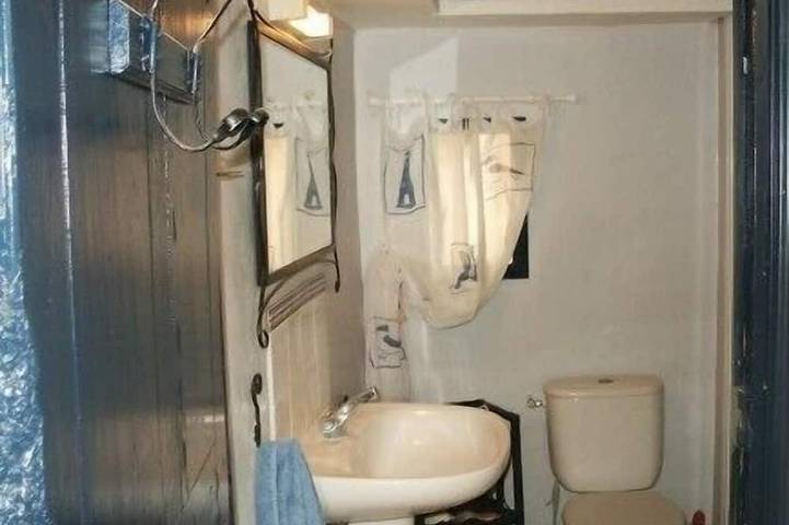 Gîte pour 4 personnes, avec terrasse à Villeneuve-lès-Béziers - 4