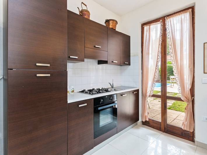 Villa für 10 Personen, mit Terrasse und Pool in Italien - 4