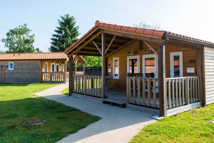 Camping pour 2 personnes, avec Terrasse ainsi que Jardin et Vue
