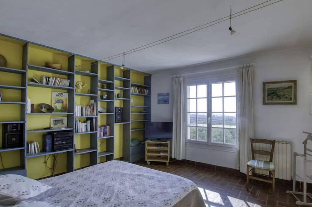 Le Mas de la Poterie by Interhome in Le Beausset, Toulon regio