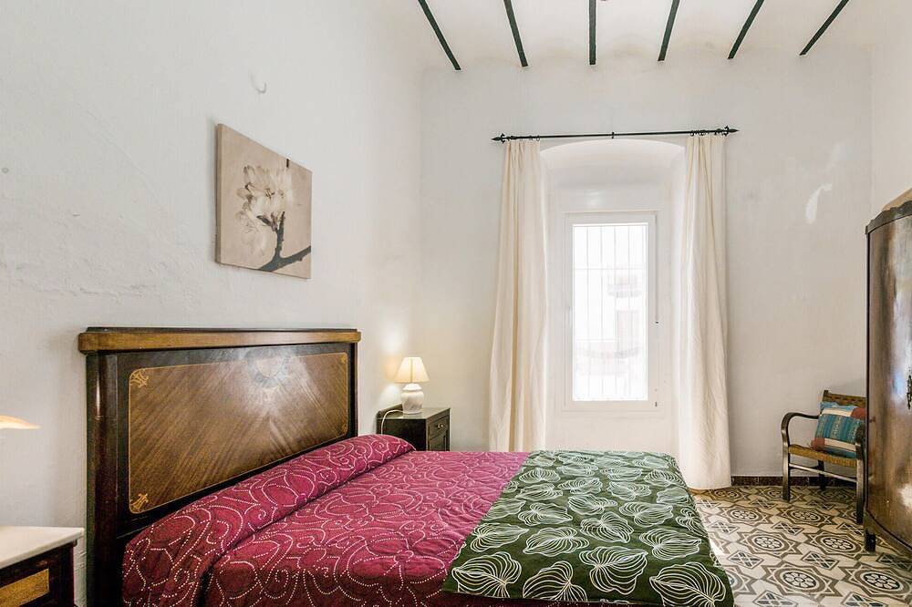 Pet friendly home in El Pedroso with Wifi in El Pedroso, Sierra Morena