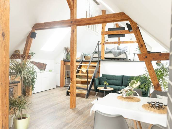 Ferienwohnung für 4 Personen, mit Balkon und Terrasse sowie Garten und Seeblick in Vogelsang-Warsin