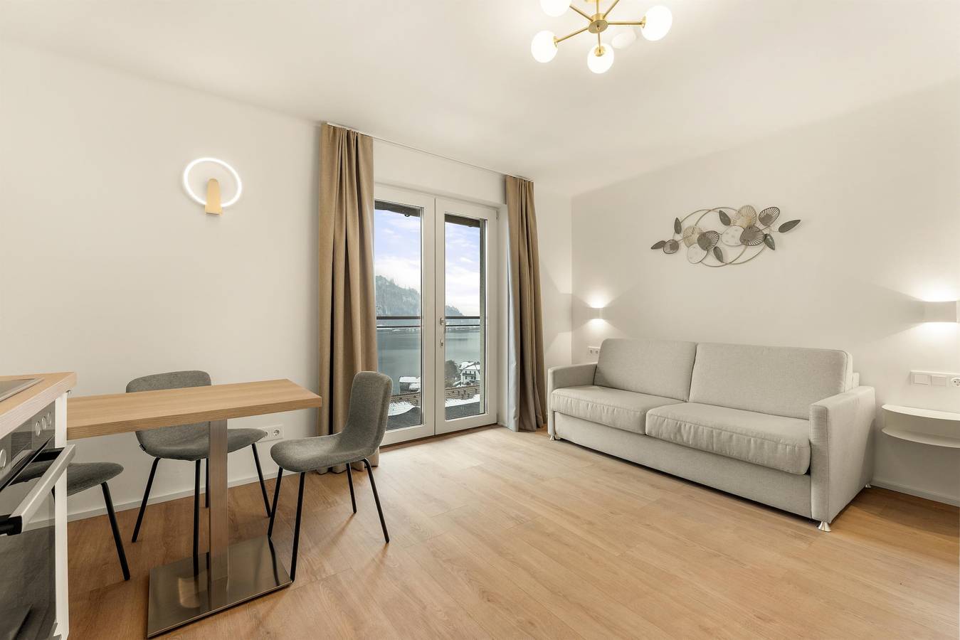 Ganze Ferienwohnung, Seelodge 2-4 Personen mit Balkon und Terrasse Eg in Treffen am Ossiacher See, Gerlitzen