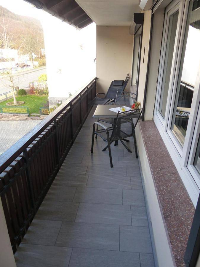 Ferienwohnung für 6 Personen, mit Balkon und Garten in Bad Karlshafen - 3