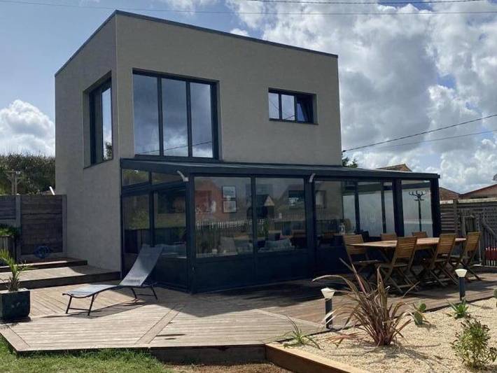 Gîte pour 4 personnes, avec jardin dans Plages du débarquement