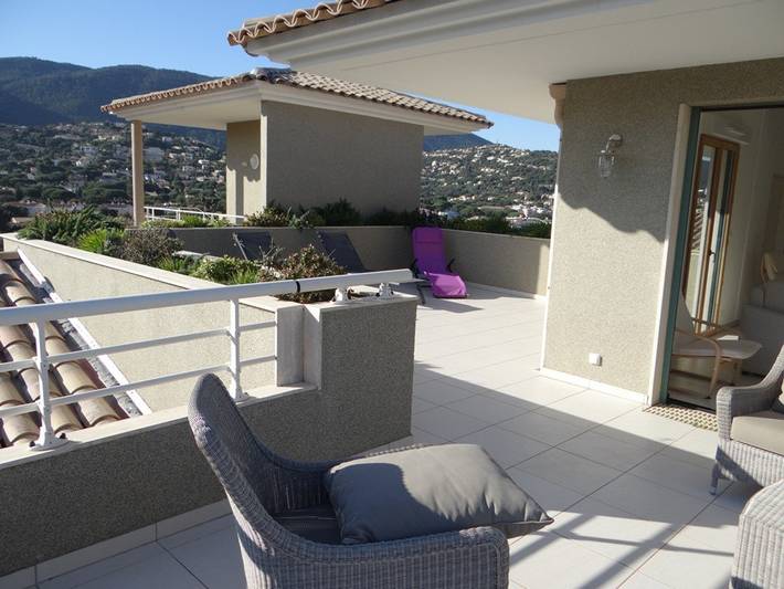 Gîte pour 6 personnes, avec terrasse à Cavalaire-sur-Mer - 3
