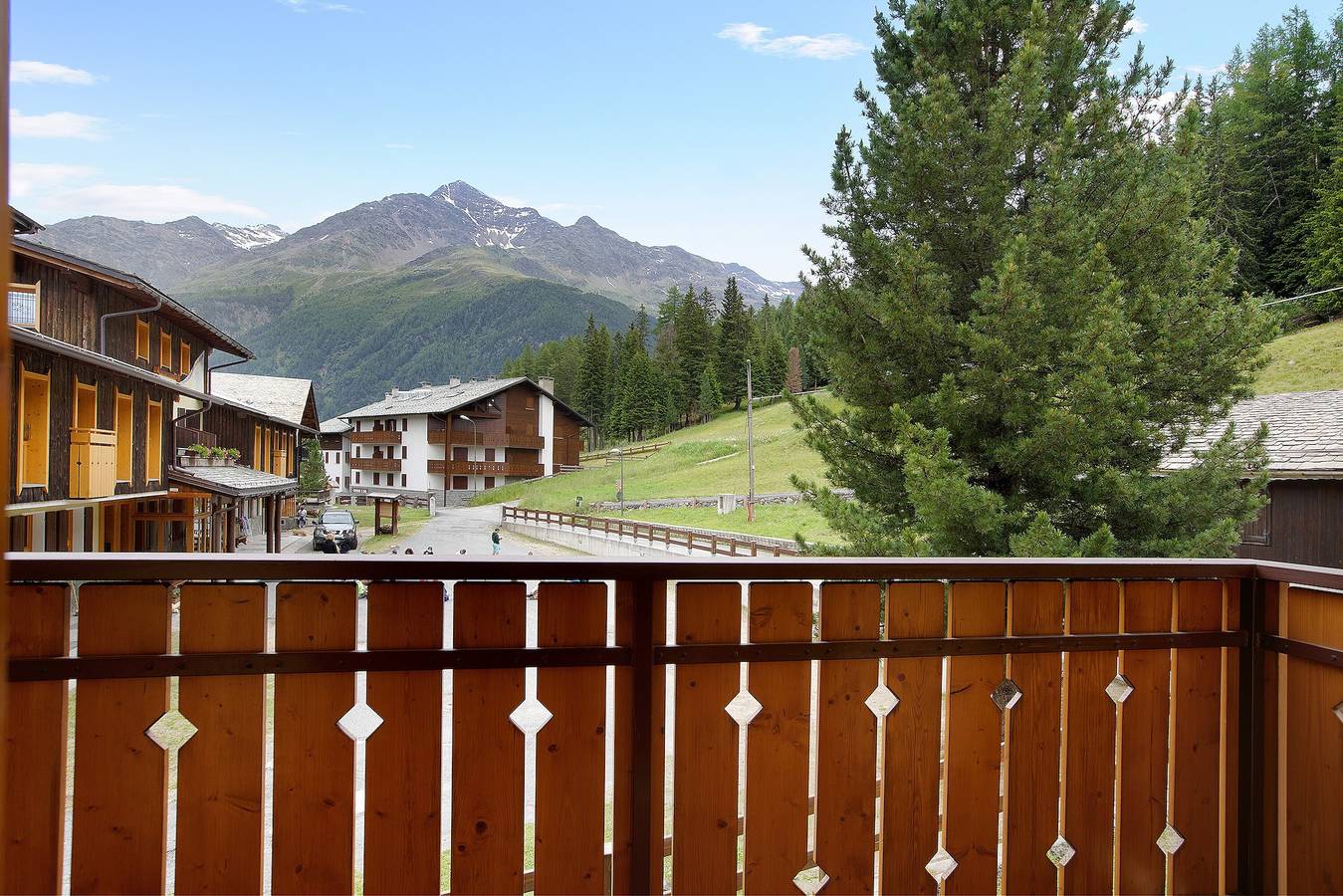 Ganze Wohnung, Ferienwohnung 'Casa Michela Bilocale 2' mit Bergblick, Gemeinschaftsterrasse und Wlan in Santa Caterina Valfurva, Valfurva