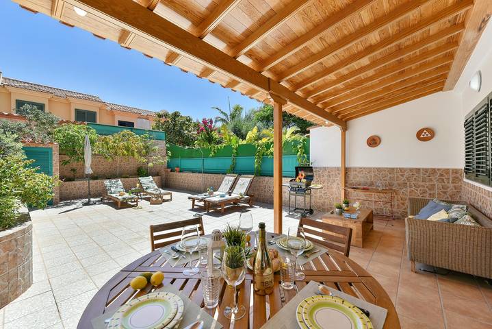 Bungalow para 4 personas, con Terraza y Piscina en Sonnenland