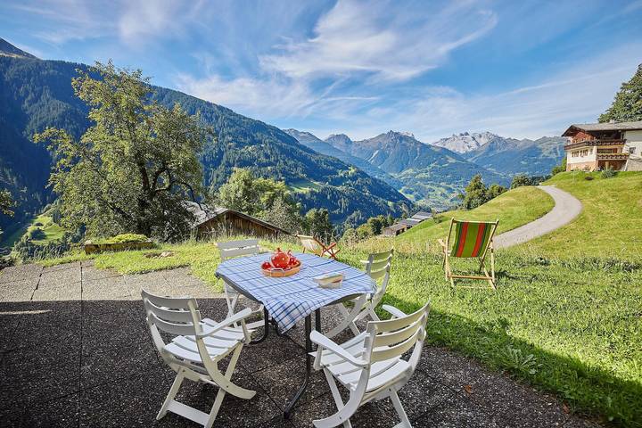 Ferienhaus für 8 Personen, mit Terrasse und Garten sowie Ausblick in Schruns-Tschagguns - 2