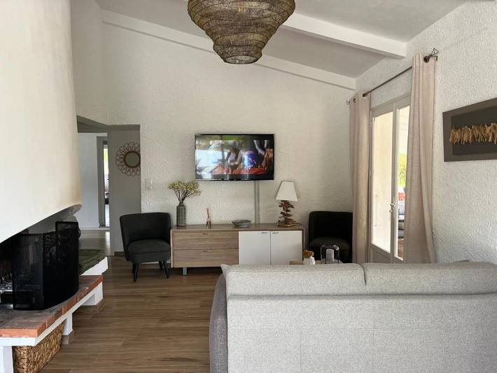 Villa pour 10 personnes, avec terrasse et jardin ainsi que vue et piscine dans Sagone - 4